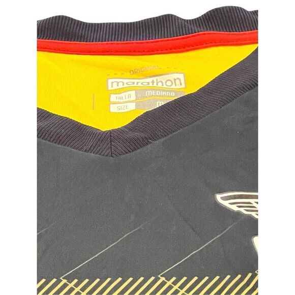 2019-20 Ecuador Home Shirt  JERSEY SIZE M - Picture 6 of 9
